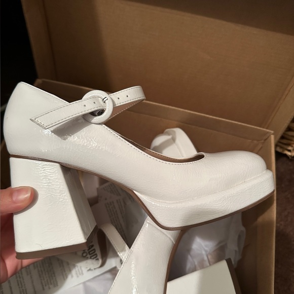 Steve Madden Wish Mary Jane Pump - Picture 2 of 2